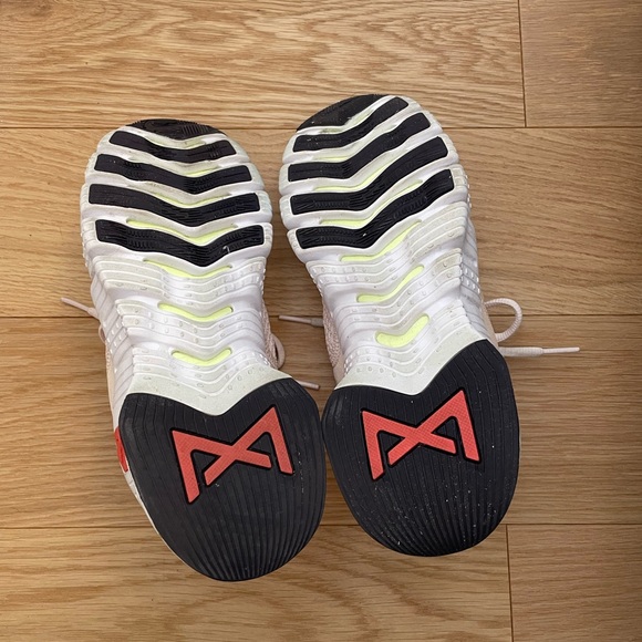 COPY - Nike Free Metcon 4 soft pink - Picture 6 of 6